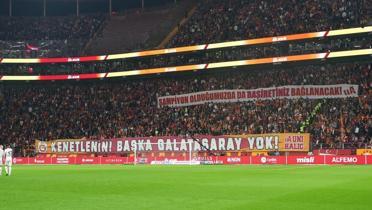 Galatasaray taraftarlarndan ampiyonluk pankartlar