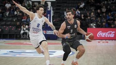 Anadolu Efes'te d sryor! Ligde st ste 4. malubiyet