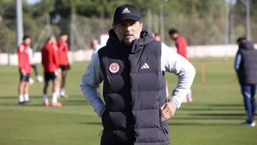 Erol Bulut'tan Galatasaray ma mesaj! Her eyimizi vermeliyiz