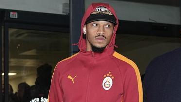 Galatasaray kafilesi, Antalya'ya ulat