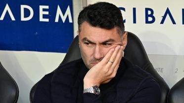 S�per Lig'de bir ayr�l�k daha! Burak Y�lmaz resmen a��klad�