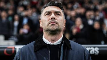 Resmen a��kland�! Burak Y�lmaz geri d�nd�