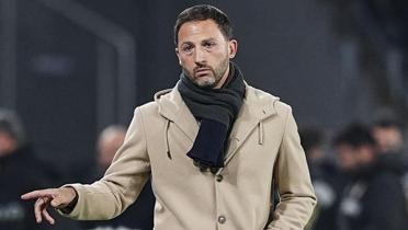 Domenico Tedesco k�t� haberi verdi! 2 y�ld�z Be�ikta� derbisinde yok