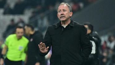 Sergen Yal��n'dan transfer a��klamas�! �Mutlaka 5-6 takviye...�