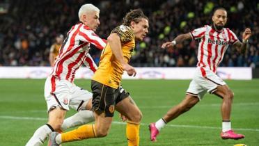 Hull City'den Stoke kar��s�nda kritik kay�p