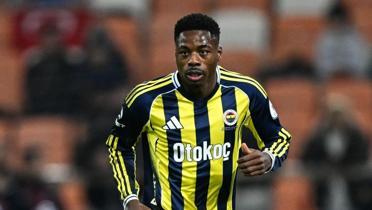 �lk ma��nda y�ld�zla�t�! Musaba'dan iki asist