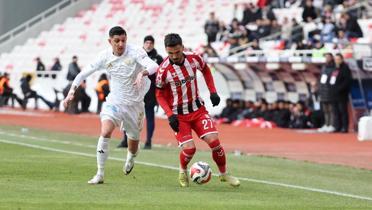 Erzurumspor, Sivas deplasman�nda 2 golle kazand�