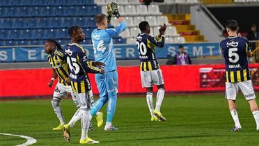 �ok sakatl�k! Fenerbah�e'de yeni transfer devam edemedi