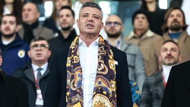 Sadettin Saran'dan Galatasaray itiraf�! �Ayr� bir heyecan var�