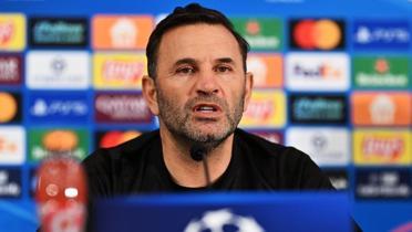 Okan Buruk'tan taraftara mesaj! �Tak�m olarak en iyisini yapaca��z�