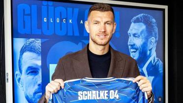 Edin Dzeko'nun yeni adresi Schalke 04 oldu