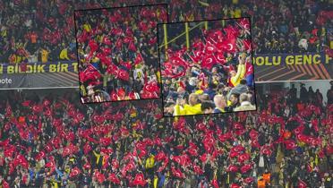 Kad�k�y k�rm�z�-beyaz! 40 bin T�rk bayra�� dalgaland�