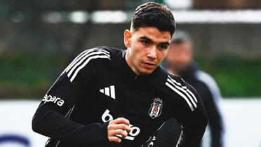 Be�ikta�'�n yeni transferi Yasin �zcan, ilk antrenman�na ��kt�
