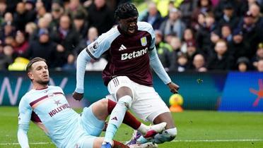 �lk ma��nda talihsiz an! Tammy Abraham gol�n� att� ve...