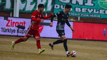 I�d�r FK'dan kupada tarihi galibiyet! Antalyaspor kalesine yar�m d�zine gol