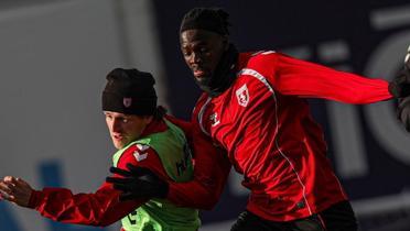 Samsunspor, Trabzonspor ma�� haz�rl�klar�n� tamamlad�