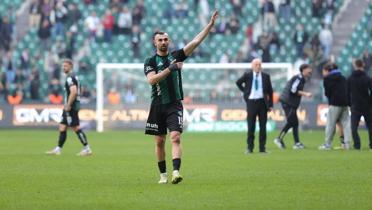 Kocaelispor evinde 3 puan� 3 golle ald�