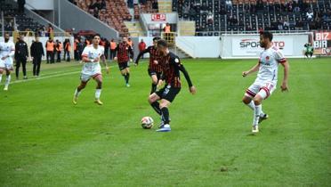 �orum FK, �mraniye engelini 2 golle ge�ti