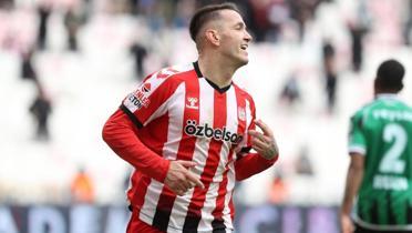 Rey Manaj, Sivasspor'da teknik direkt�r olmak istiyor