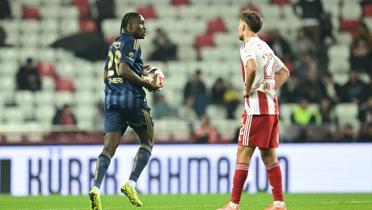 Sidiki Cherif, Fenerbah�e formas�yla ilk gol�n� att�