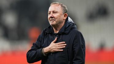 Sergen Yal��n 10. kez derbi heyecan� ya�ayacak