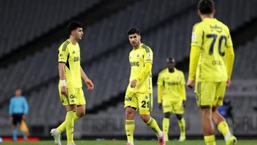 67 y�l sonra! Fenerbah�e Fatih Karag�mr�k'e ma�lup