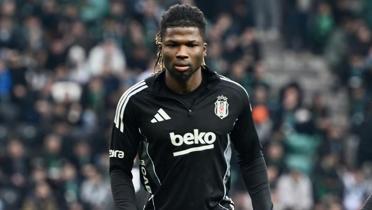 El Bilal Toure'den Be�ikta�'a k�t� haber