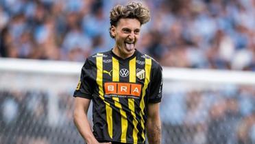 Trabzonspor'a gen� orta saha! Hedef Silas Andersen