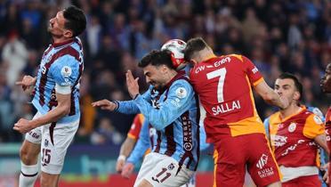 Galatasaray, Trabzonspor'a kar�� 9 ma� sonra kay�p!