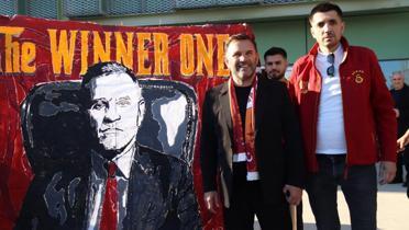 Galatasaray, G�ztepe ma�� i�in �zmir'e geldi