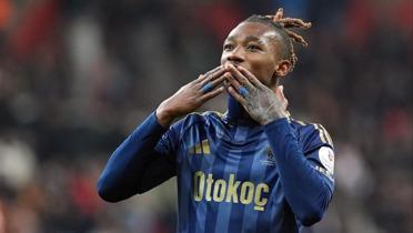 Nene'den transfer itiraf�! Mourinho ile aras�nda ge�en diyalo�u ilk kez a��klad�