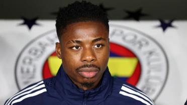 Anthony Musaba: �stanbul'daki en iyi tak�m�n kim oldu�unu g�stermek istiyoruz