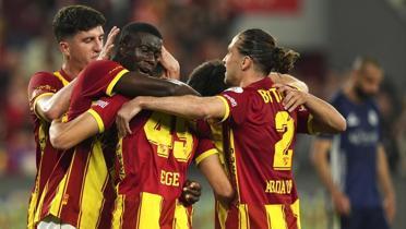 G�ztepe kalesinde ge�it vermiyor!