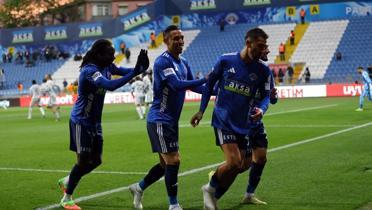 Kas�mpa�a'dan kritik beraberlik! Ligde nefes ald�