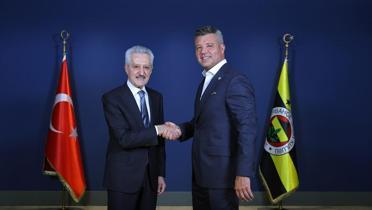Mehmet Ali Ayd�nlar, Fenerbah�e'ye sponsor oldu!
