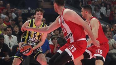 Final Four'a veda etti! Fenerbah�e Beko, Olympiakos'a di� ge�iremedi