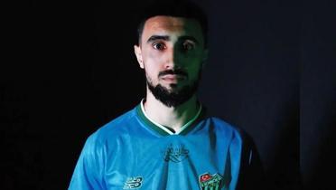 Toral Bayramov resmen Bursaspor'da