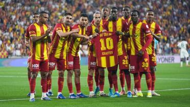 G�ztepe'de iki ayr�l�k a��kland�!
