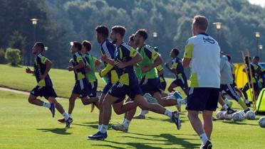 Fenerbah�e'nin yeni sezon mesaisi s�r�yor!