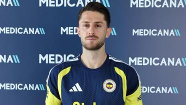 Fenerbah�e'de milli y�ld�zlar mesaiye ba�lad�! �lk durak sa�l�k kontrol�...