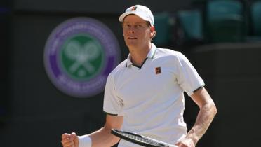 Wimbledon'da Sinner ile Gauff, yar� finale y�kseldi