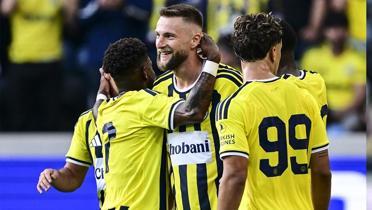 Fenerbah�e h�zl� ba�lad�! Sezonu 5 golle a�t�