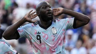 Romelu Lukaku, T�rkiye'ye s�cak bak�yor! Fenerbah�e yar��ta Be�ikta�'�n �n�nde
