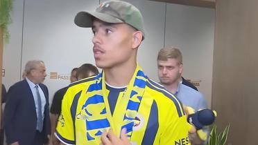 Ve u�ak indi! Mason Greenwood, Fenerbah�e i�in �stanbul'da