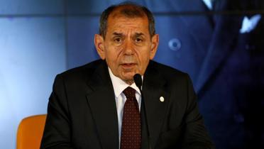 Galatasaray'da taraftarlar isyanda! �Sabr�m�z kalmad� Dursun �zbek�
