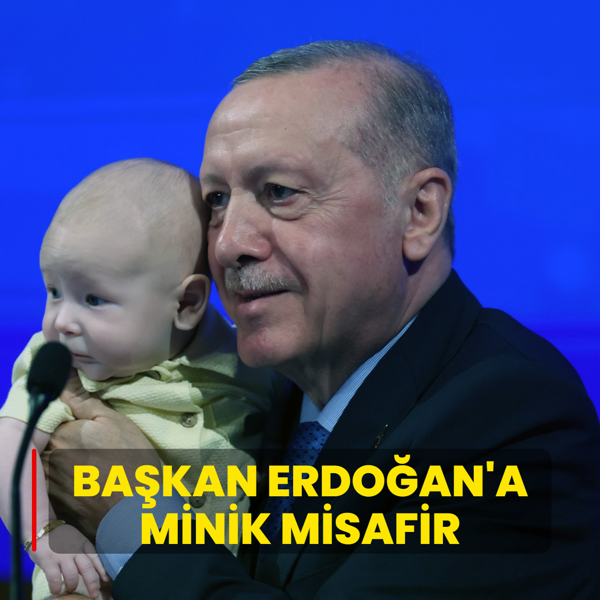 Bakan Erdoan'n krssnde minik misafir