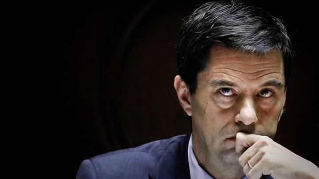Krizdeki Portekiz'in Maliye Bakanı Gaspar istifa etti