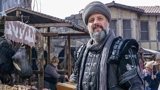 Kuruluş Osman'ın Dündar Bey'i Ragıp Savaş'tan itiraf: Veda sahnesinde çok ağladık